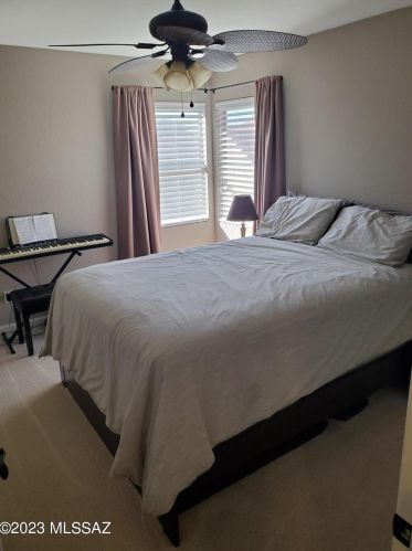 9950 Outlaw Trl, Tucson AZ  85742-8852 exterior