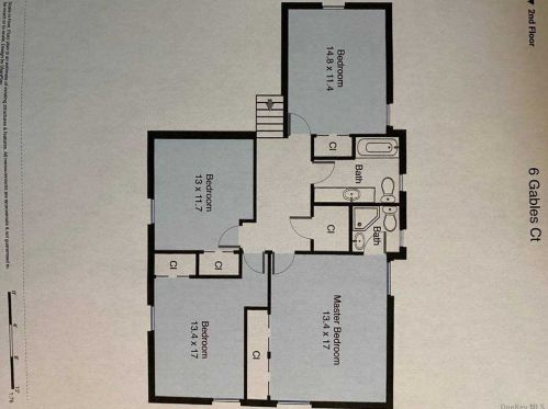 6 Gables Ct, Huntington Station NY 11746-4852 exterior