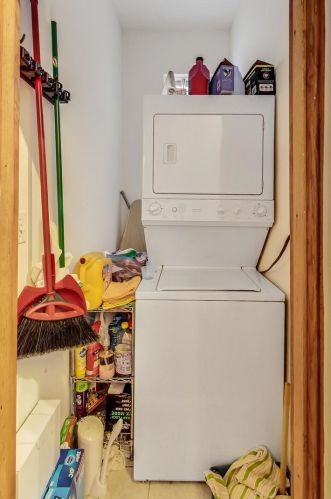 4053 Greenview Ave, Chicago IL 60626-4217 exterior