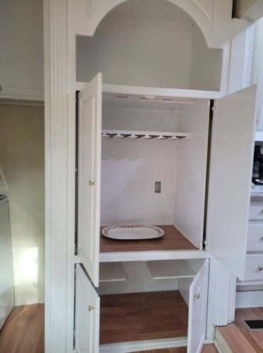 2383 Baker Rd, Atlanta GA 30318-6263 exterior