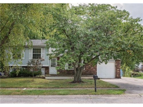 1305 Gumwood Dr, Indianapolis, IN 46234-1923