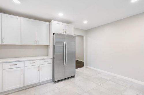 209 Centerville Rd, Middletown NY 10940-8454 exterior