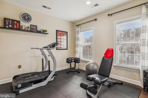 7741 Water St, Fulton MD 20759-2558 exterior