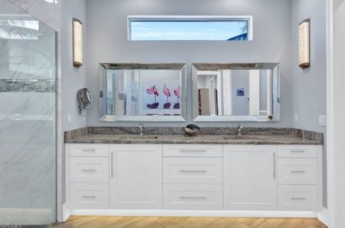 2654 Shoreview Dr, Naples FL 34112-5840 exterior