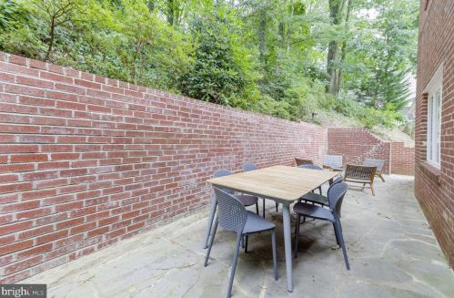 3309 Old Dominion Blvd, Alexandria VA 22305-1319 exterior