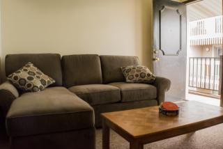 406 Clark St, Champaign IL  61820-4660 exterior