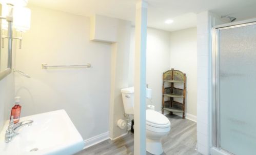 817 21 Ave, Broadview IL 60153-1236 exterior