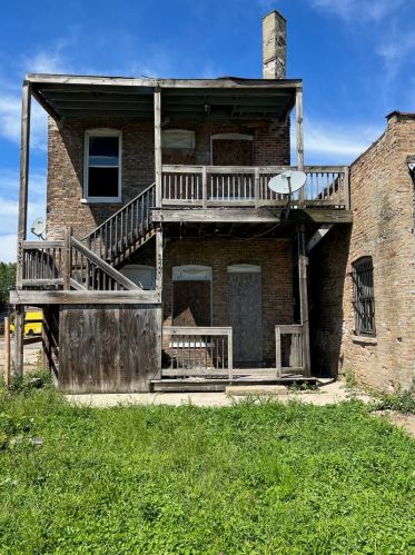 1215 59th St, Chicago IL 60629-3949 exterior