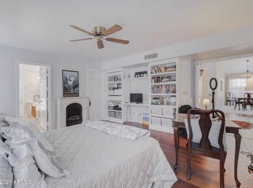 2124 Cathedral Rock Dr, Phoenix AZ 85045-1821 exterior