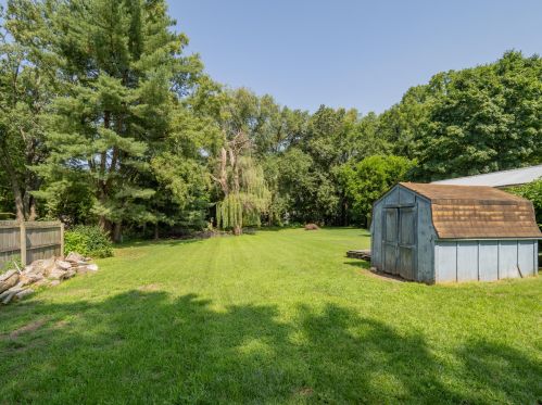 5269 Keyes Dr, Kalamazoo MI 49004-2613 exterior