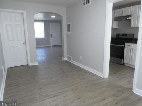 262 9 St, Darby PA 19023-1701 exterior