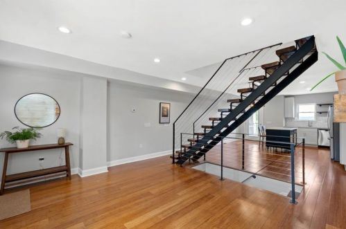 5416 Camelia St, Pittsburgh PA  15201-2211 exterior