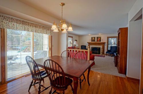 4501 121, Milwaukee WI 53228-2490 exterior