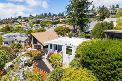 255 Amherst Ave, Berkeley CA 94708-1003 exterior