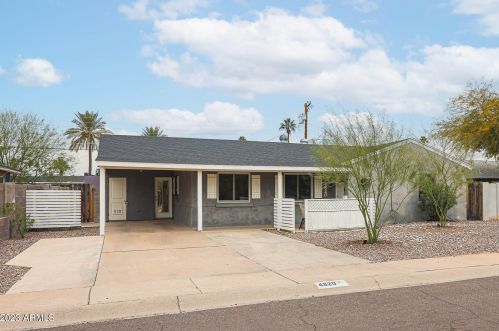 4820 14th Ave, Phoenix AZ  85013-2414 exterior