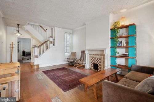 4817 Fairmount Ave, Philadelphia PA 19123-1901 exterior