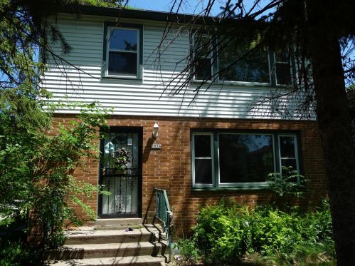 5874 65th St, Milwaukee, WI 53218-1923