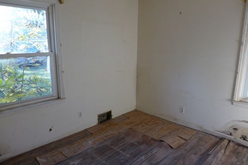 1020 Leith Ave, Waukegan IL 60085-2542 exterior