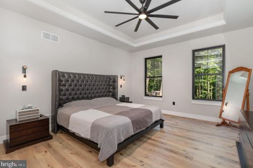 2054 Church Rd, Hummelstown PA exterior