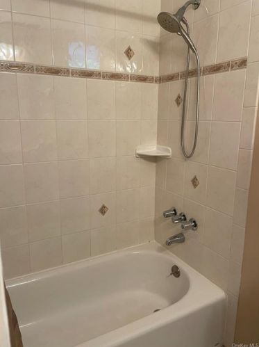 1 Lincoln Dr, Poughkeepsie NY 12601-6004 exterior