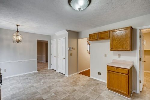 150 Kimberly Crk Pl, Atlanta GA 30349-8437 exterior