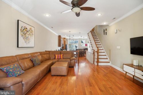 1011 Dorrance St, Philadelphia PA 19146-2650 exterior