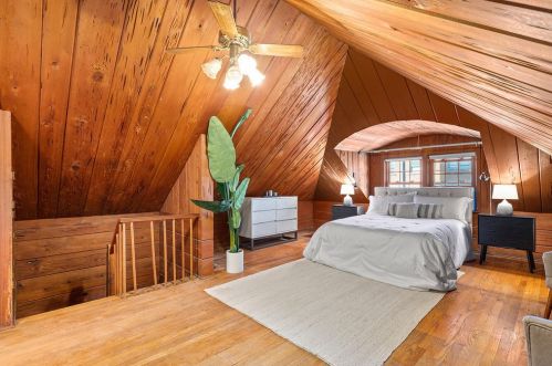 3305 Hollywood Ave, Chicago IL 60659-3601 exterior