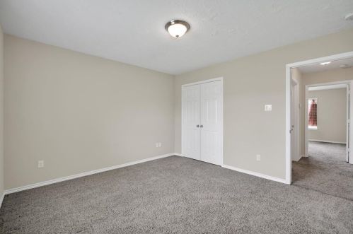 327 Cpe Conroe Dr, Montgomery TX 77356-5718 exterior