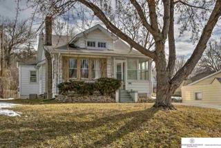 1111 55 St, Omaha NE  68106-1707 exterior