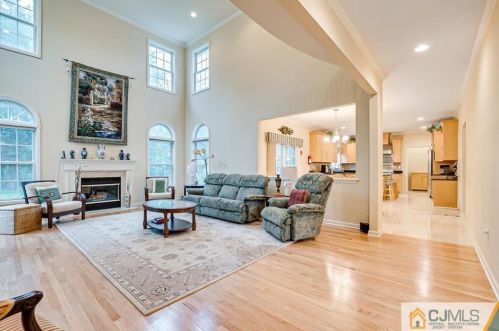 15 10 Eyck Pl, Edison NJ 08820-3223 exterior