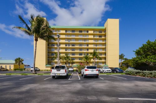 7380 Ocean Dr, Fort Pierce, FL