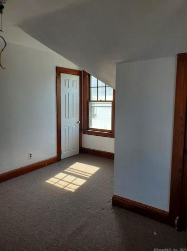 341 Chapman St, New Britain CT 06051-2809 exterior