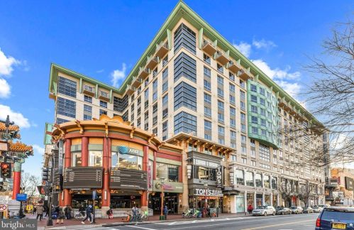 777 7th St, Washington DC  20001-3715 exterior