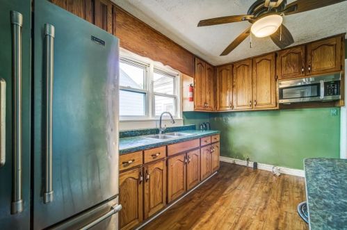 9 Candler Rd, Atlanta GA exterior