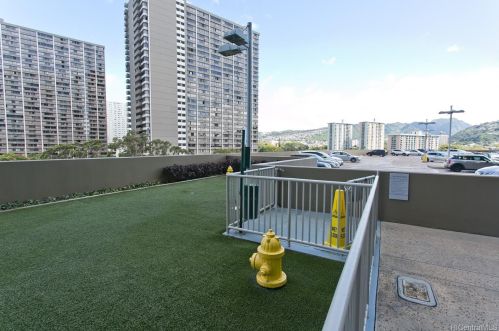 1200 Queen Emma St, Honolulu HI 96813-6300 exterior