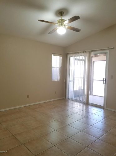 10131 Paseo Juan Tabo, Tucson AZ  85747-5256 exterior