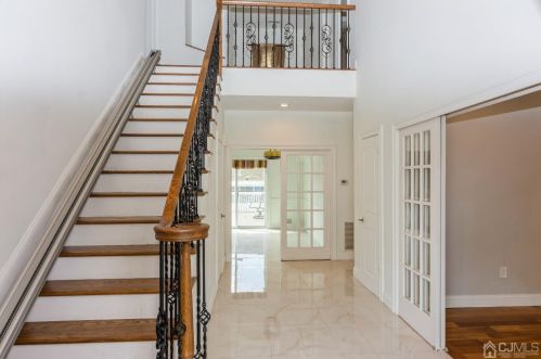 91 Kennedy St, Iselin NJ  08830-1740 exterior