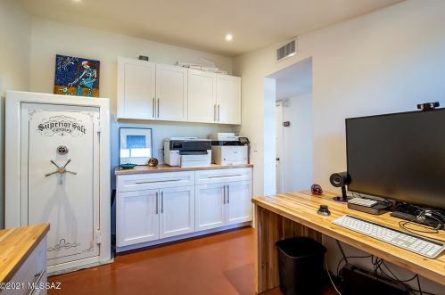 4130 4 St, Tucson AZ 85705-7808 exterior