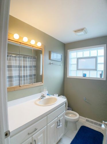 10631 Millard Ave, Chicago IL 60632-3243 exterior