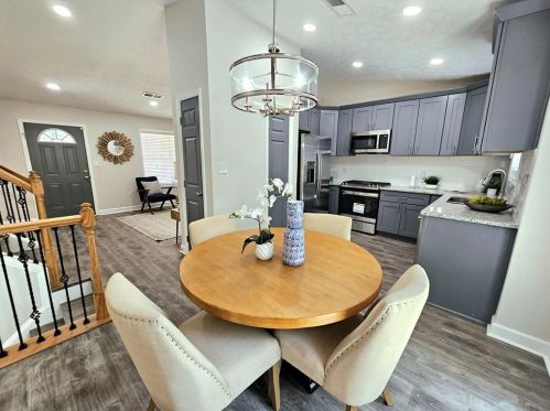 6245 Marbut Farms Rd, Lithonia GA 30058-7974 exterior