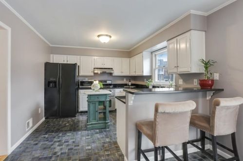 1240 Defoor Ct, Atlanta GA 30318-2967 exterior