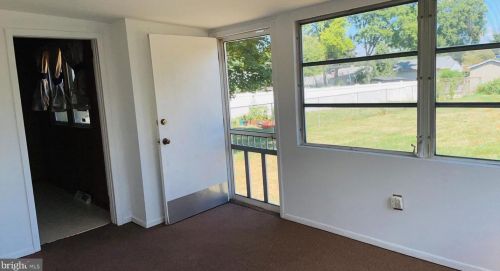 191 Franklyn Rd, Trenton NJ 08628-3212 exterior