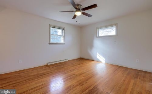 34 Corry Ave, Lancaster PA 17601-3933 exterior