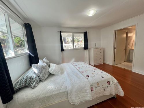 1952 Bertram St, Honolulu HI 96816-2006 exterior