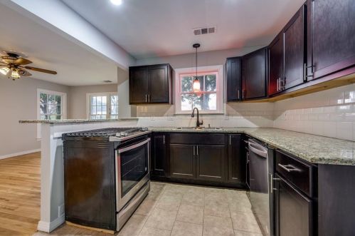 4435 Bonham St, Dallas TX  75229-5435 exterior