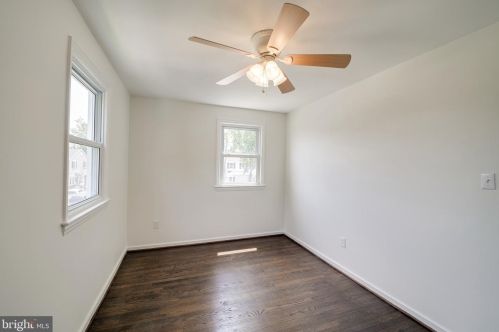 6928 Westhampton Dr, Alexandria VA 22307-1528 exterior