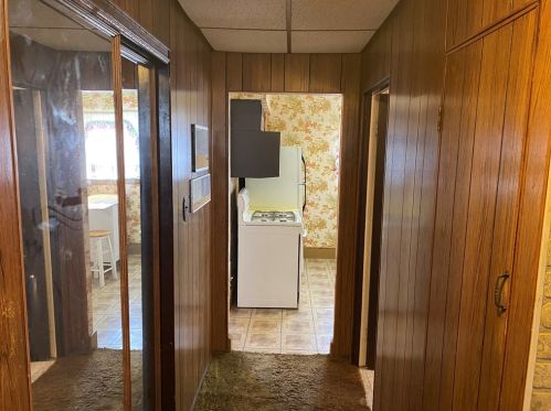 5704 Hampton St, Pittsburgh PA 15206-1618 exterior