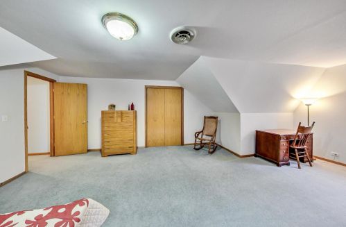 1704 Nordica Ave, Chicago IL 60707-4320 exterior