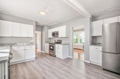 124 Wait St, Springfield MA  01104-1942 exterior