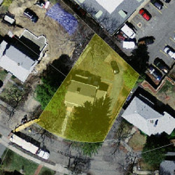 14 Angier Cir, Newton MA 02466-2901 aerial view